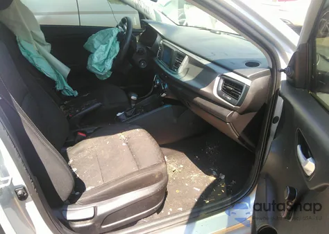 2018 Kia Rio Lx z USA, uszkodzony, nr VIN 3KPA24AB7JE066513